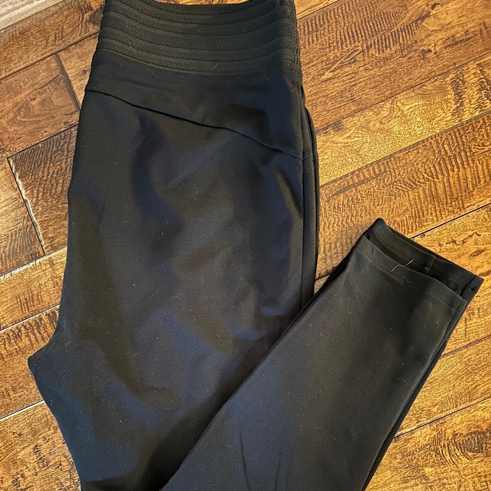 Maurices Black High Waisted Leggings.  Size 2R (Plus)